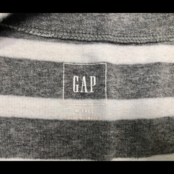 Long-sleeved Boatneck Gray and White Striped Tee - Picture 3 of 4